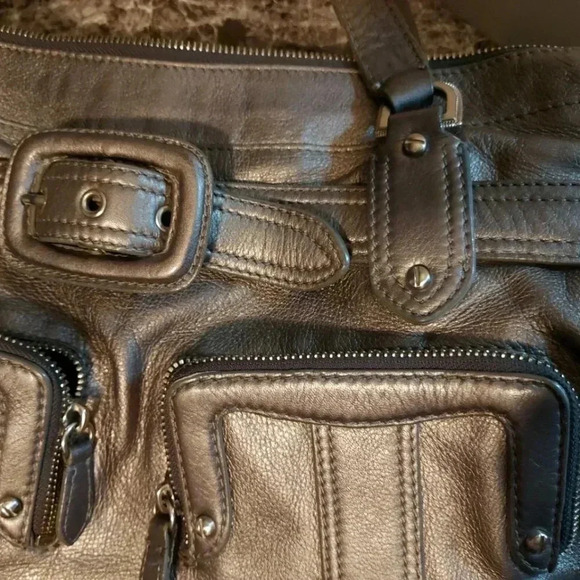 Cole Haan | Slouchy  Roomy Silver Metallic Leather Shoulder Bag - Picture 4 of 16